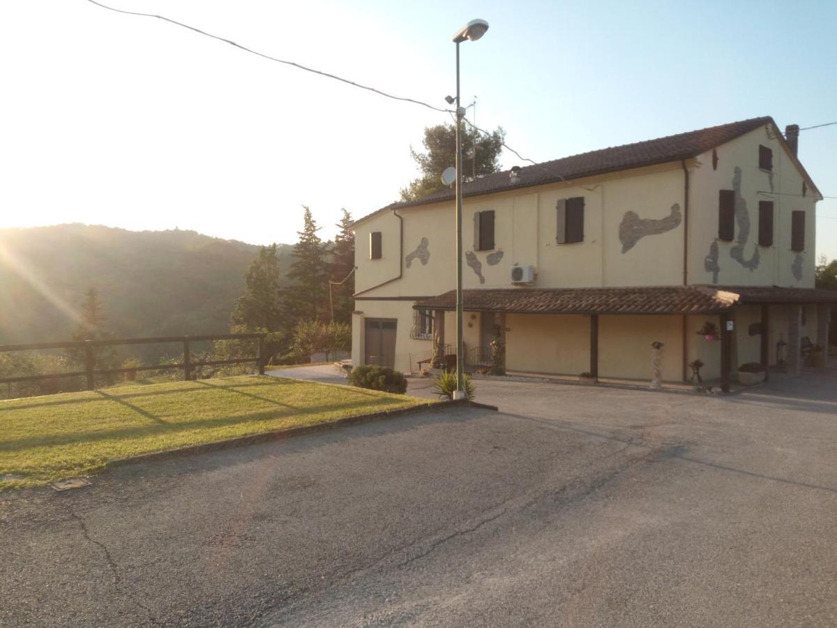 B&B Marcello & Francesca Ουρμπίνο Εξωτερικό φωτογραφία